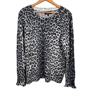 Banana Republic Women’s‎ Wool Cashmere blend sweater XL Ruffle cuffAnimal print